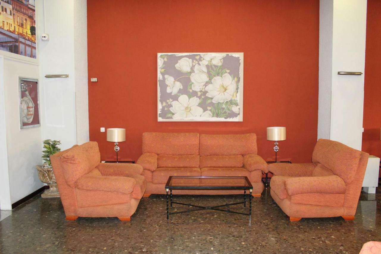 Resitur Luxury Apartment 532 Sevilla Eksteriør billede